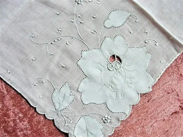 BEAUTIFUL Vintage Madeira Embroidered Applique Hankie BRIDAL WEDDING Handkerchief Exquisite Special Bridal Hanky ,Marghab ,Something Old