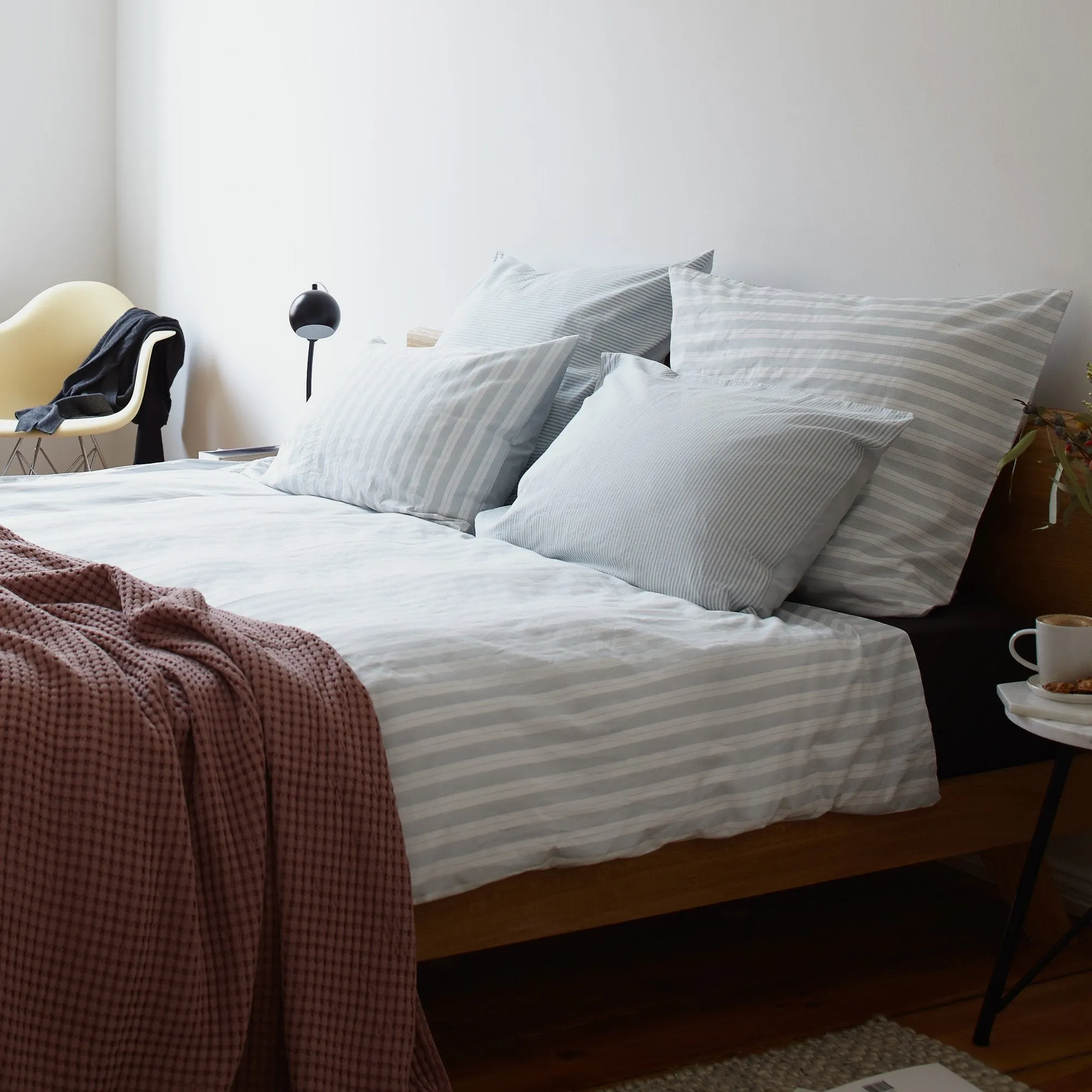 Izeda Bedding [Green/White]