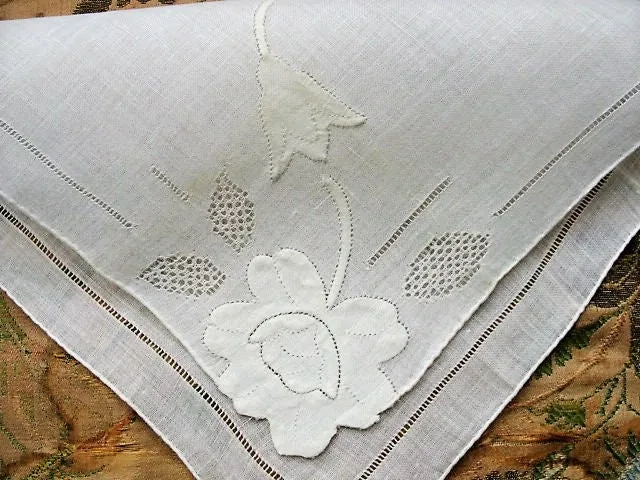 Lovely Vintage Madeira Embroidered Applique Hankie BRIDAL WEDDING HANDKERCHIEF Exquisite HandWork Special Bridal Hanky Something Old