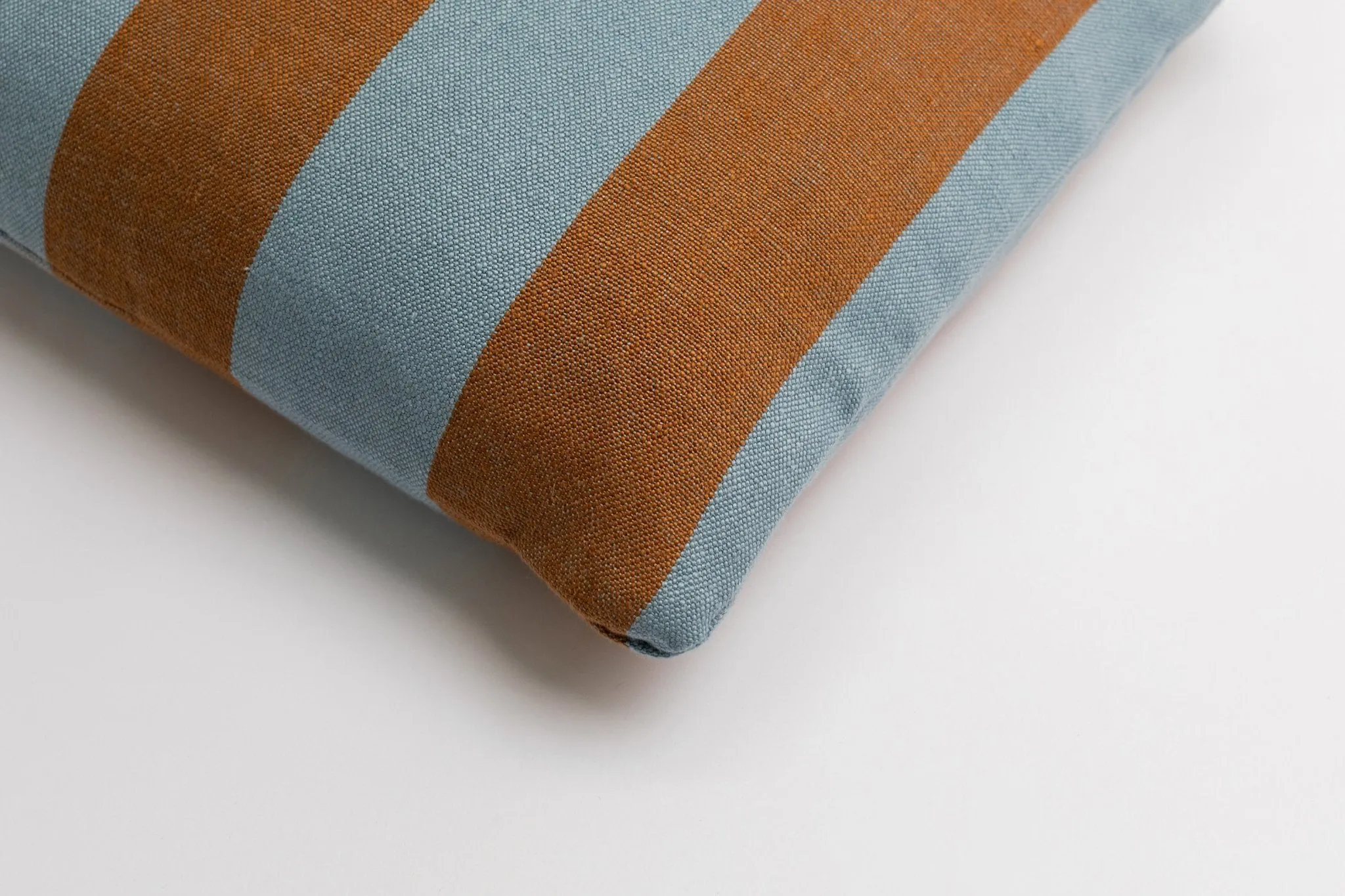 Palmer Cushion Calippo